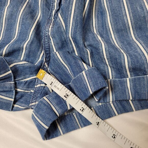 AMERICAN EAGLE striped super high waisted paper bag‎ cuffed shorts 2 - Picture 6 of 9